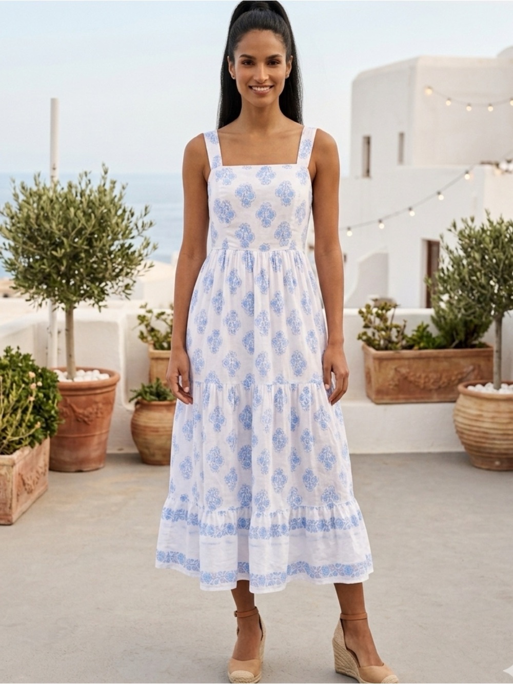 Haute Hippie Boho Blue White Floral Tiered Smocked Cottagecore Maxi Dress Sz 2